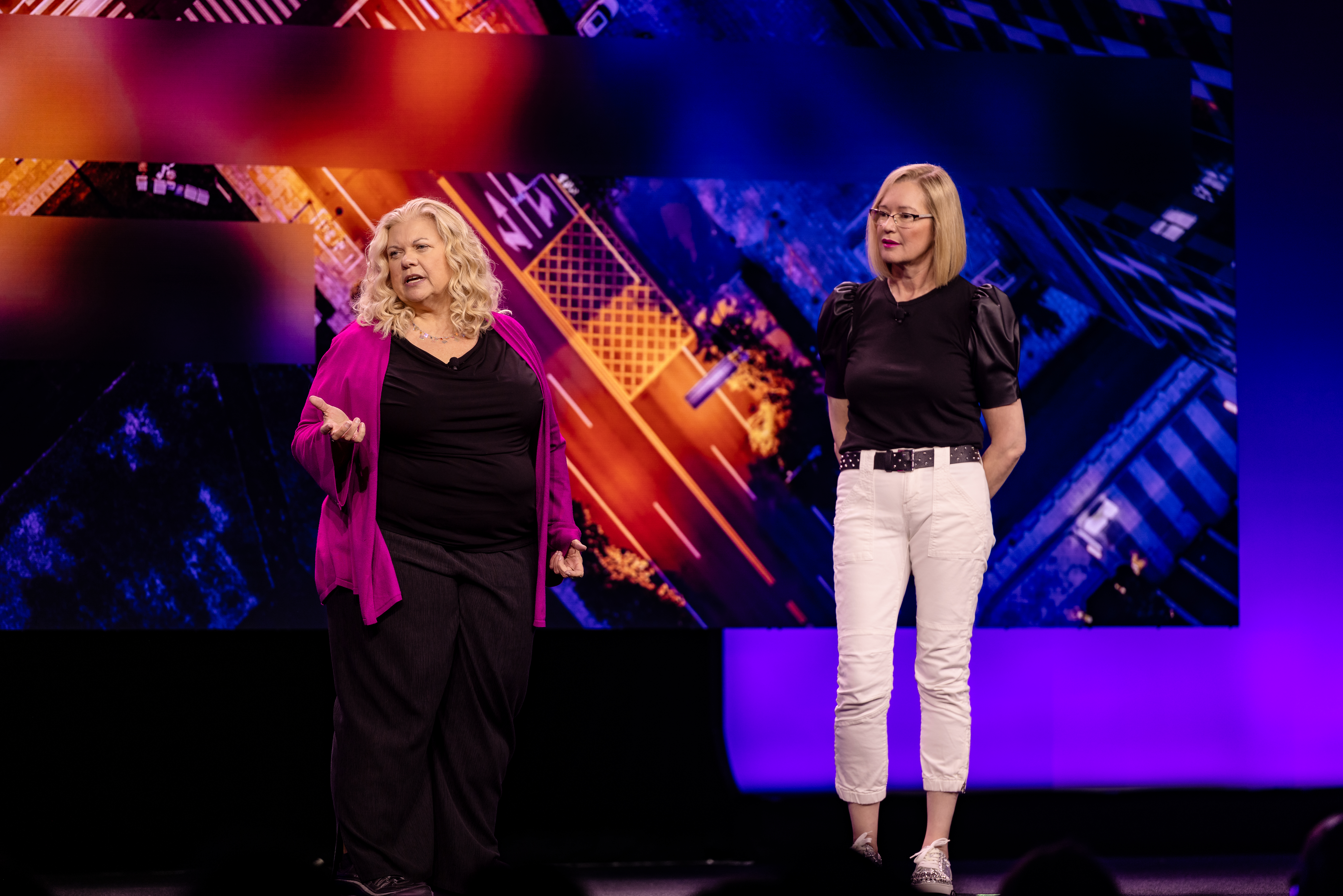 On stage during the Smartsheet ENGAGE opening keynote, Crissy Nolen, CMO of Colliers International in Houston recounts to Smartsheet VP of Solutions Engineering, Tara Francois about how Smartsheet helps her team transform how work happens.